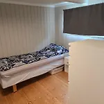 Lite Hus Ved Sjoen בית נופש