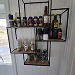 Lite Hus Ved Sjoen Holiday home *