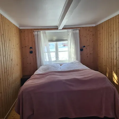 Hébergement de vacances Lite Hus Ved Sjoen *
