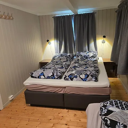 Hébergement de vacances Lite Hus Ved Sjoen Evjen (Vestvagoy)