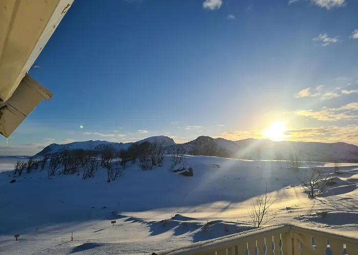 Lite Hus Ved Sjoen